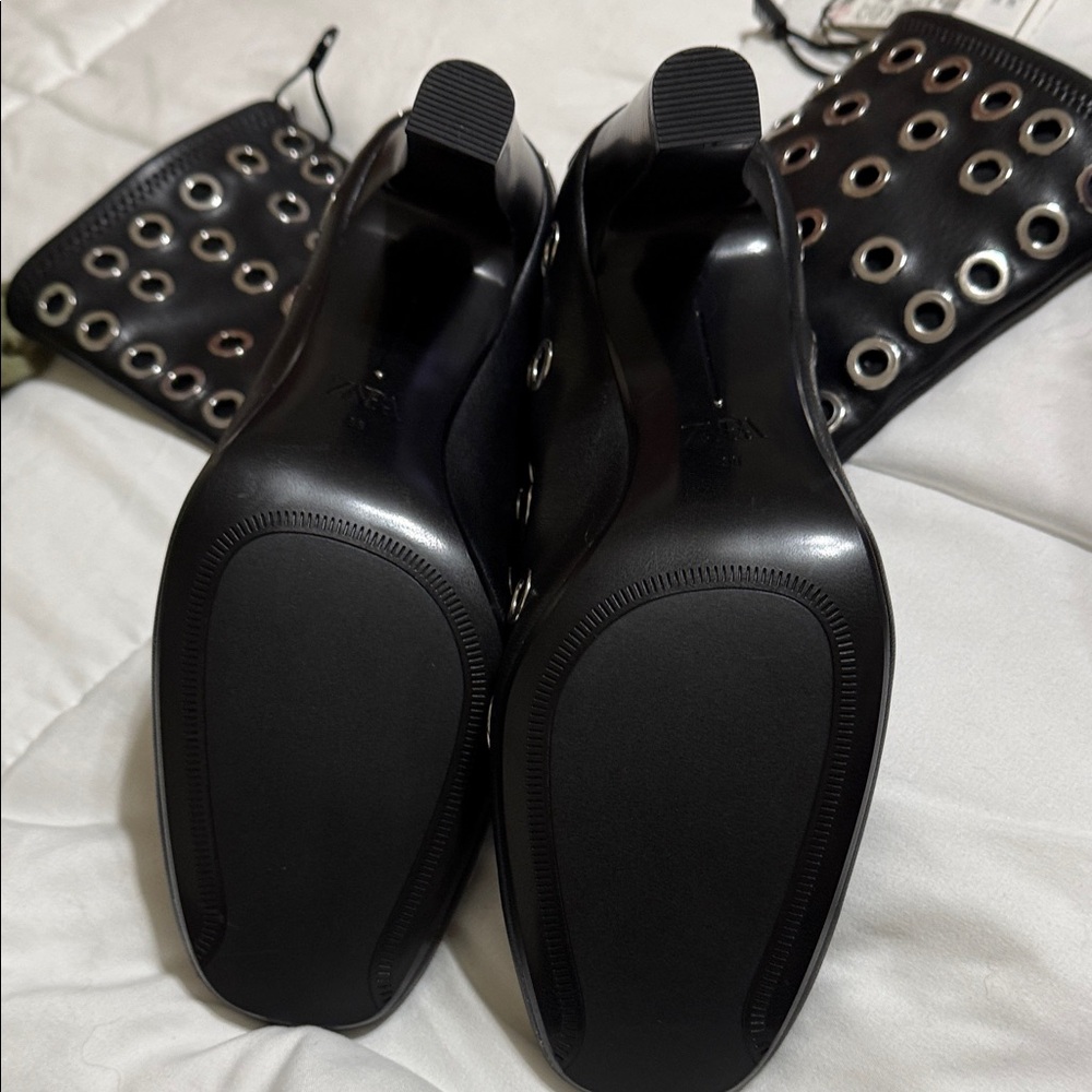 Zara Black Metal Grommet Heeled Ankle Boots. - Picture 5 of 8
